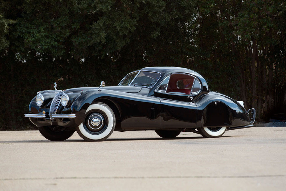 2020 Barrett-Jackson Scottsdale Sam Pack Collection | 1952 Jaguar XK120 Fixed-Head Coupe