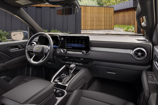 2023 chevrolet colorado